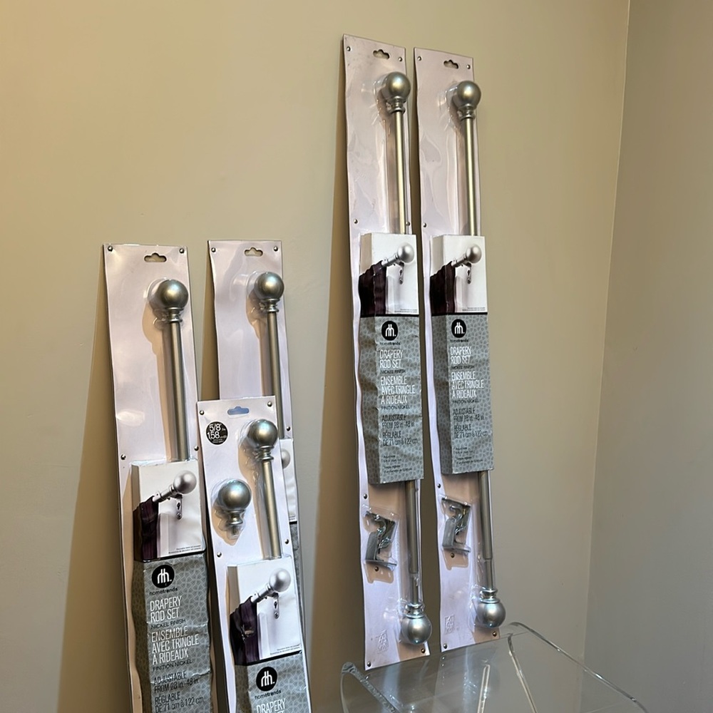 Drapery Rod set nickel finish Home trends 28”-48”, BNIB